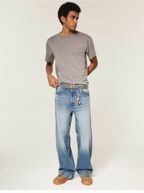 NWT Hollister super baggy stretch jeans size 31/32